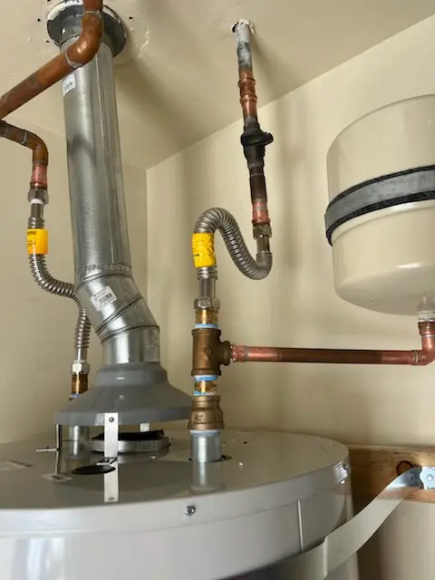 Water heater installation and plumbing repair in Aripeka